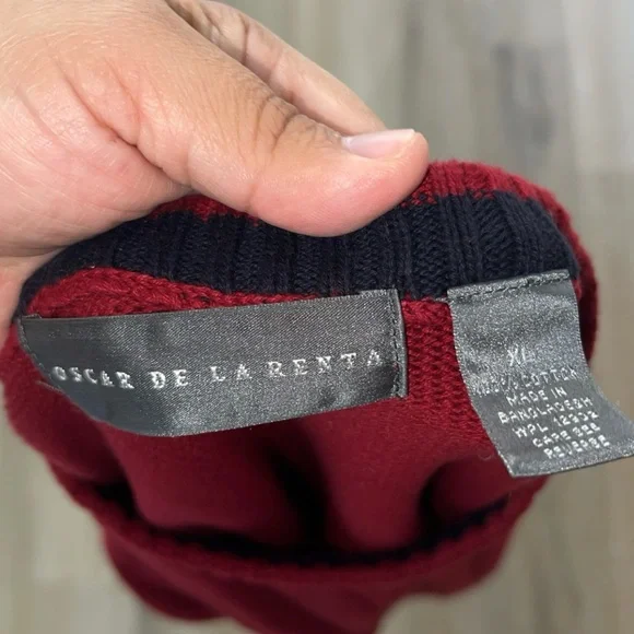 OSCAR DE LA RENTA Burgundy Knitwear Sweater